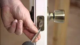 Keystone Locksmith Shop Maynard, MA 978-296-0015 - changing-locks